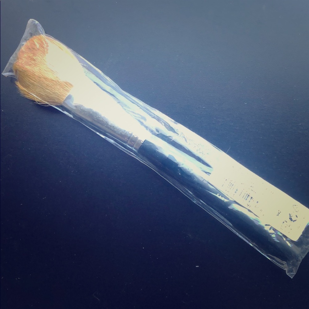 BareMinerals Long Handle Face Brush